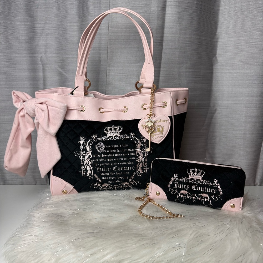 JUICY COUTURE liquorice juicy tale daydreamer tote and wallet